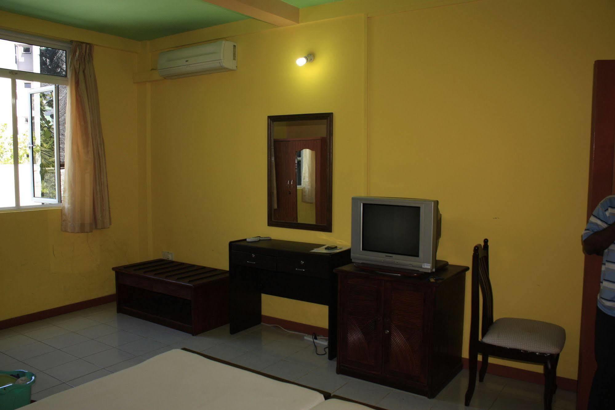 Hotel The Park House Malé Exterior foto