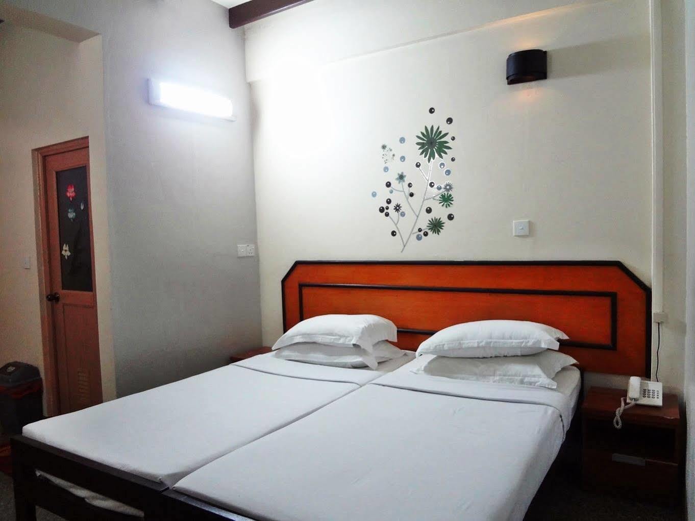 Hotel The Park House Malé Exterior foto
